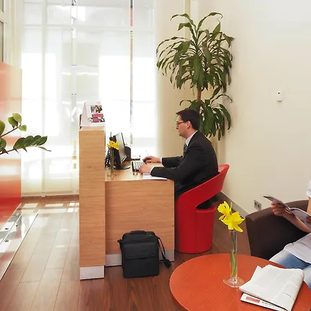 Ibis 2* קובלנץ