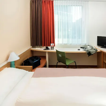 Ibis Koblenz Hotel 2*